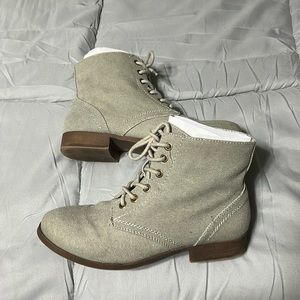 Maurices “Sam” desert grey boot. Canvas type material.